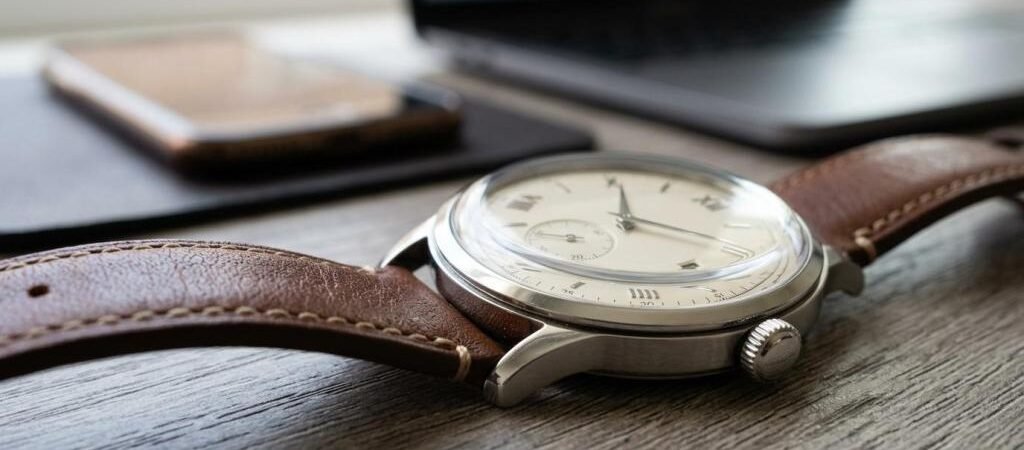 Nakoda Arloji: Jam Tangan Kulit Pria Bergaya Timeless